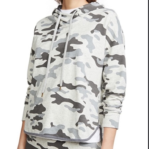 Sundry Camo Curved Hem Hoodie - Picture 6 of 7